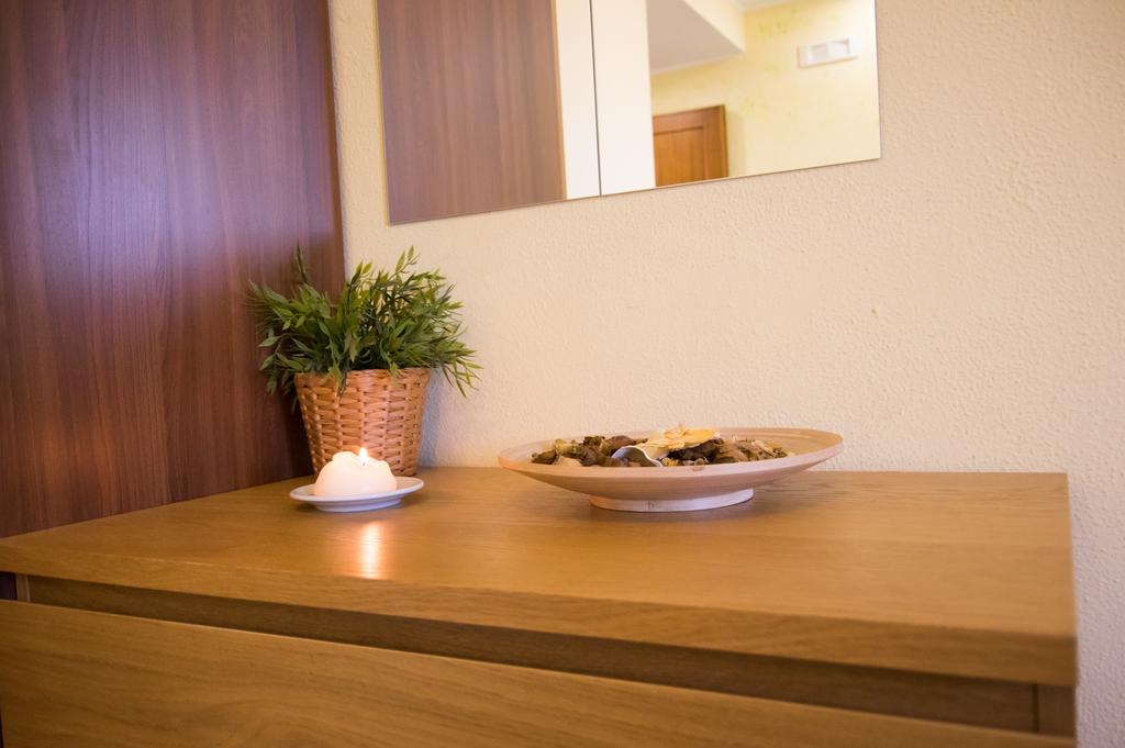 Belon B&B Poli Casilino Рим Екстериор снимка