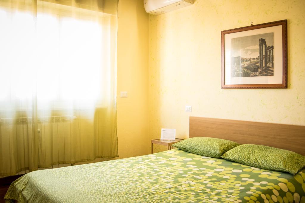 Belon B&B Poli Casilino Рим Екстериор снимка