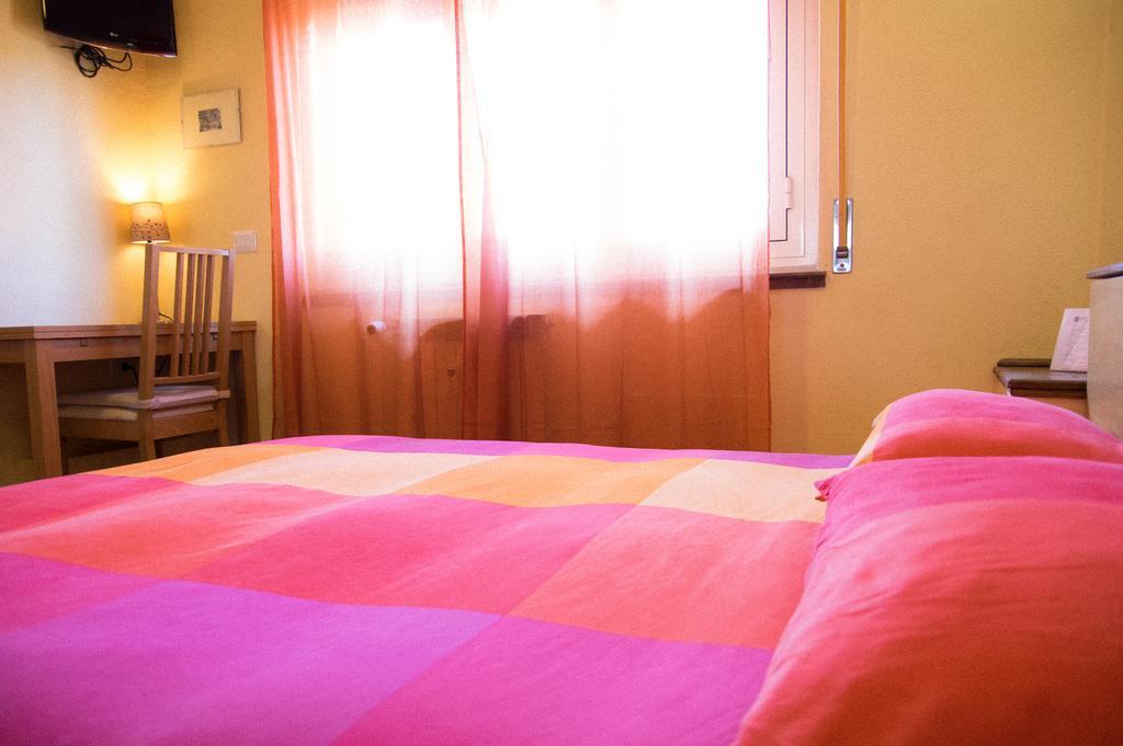 Belon B&B Poli Casilino Рим Екстериор снимка